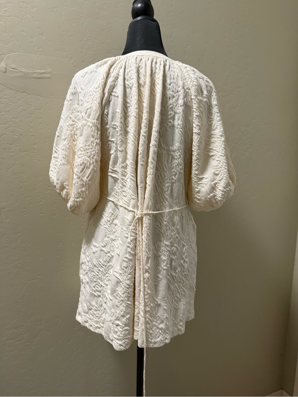 ZARA Cream Textured Mini Dress with Puff Sleeves - Picture 5 of 5